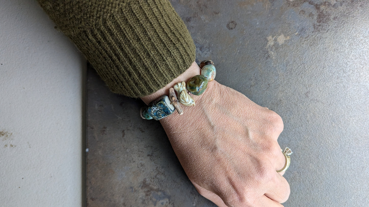 Chunky Beaded Bird Bracelet