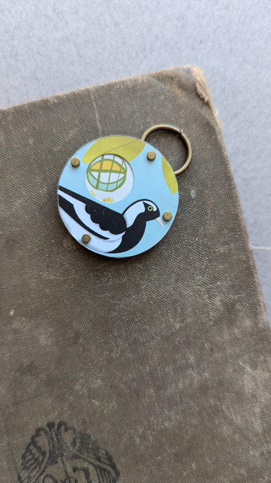 Tin Snippets PeekaBoo Pendant