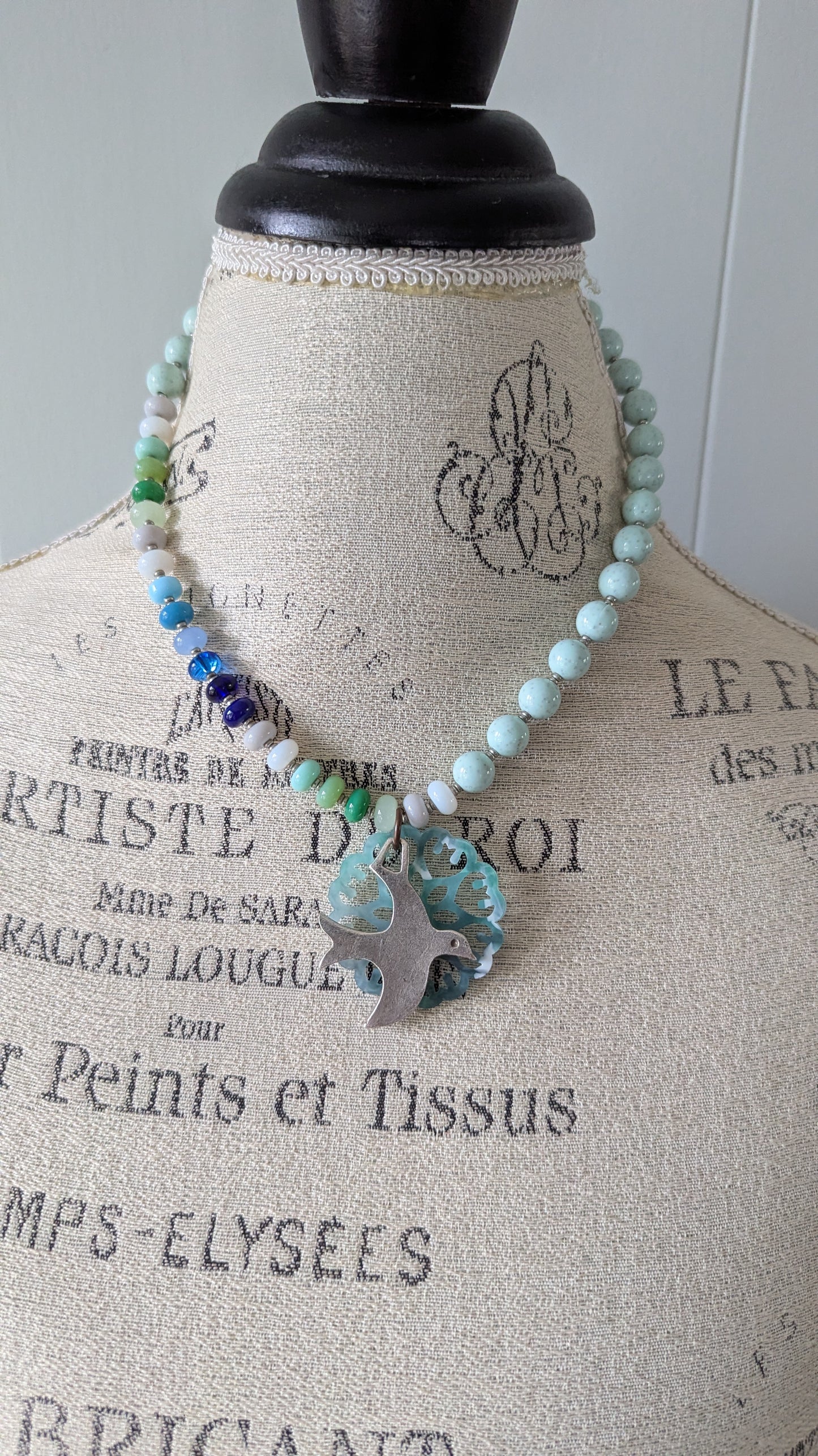 Layered Bird Resin Filigree Necklace