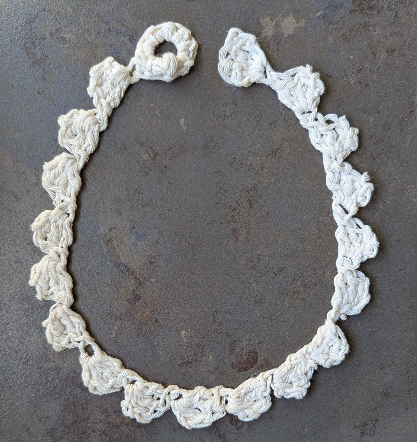 Crocheted Scallops Necklace