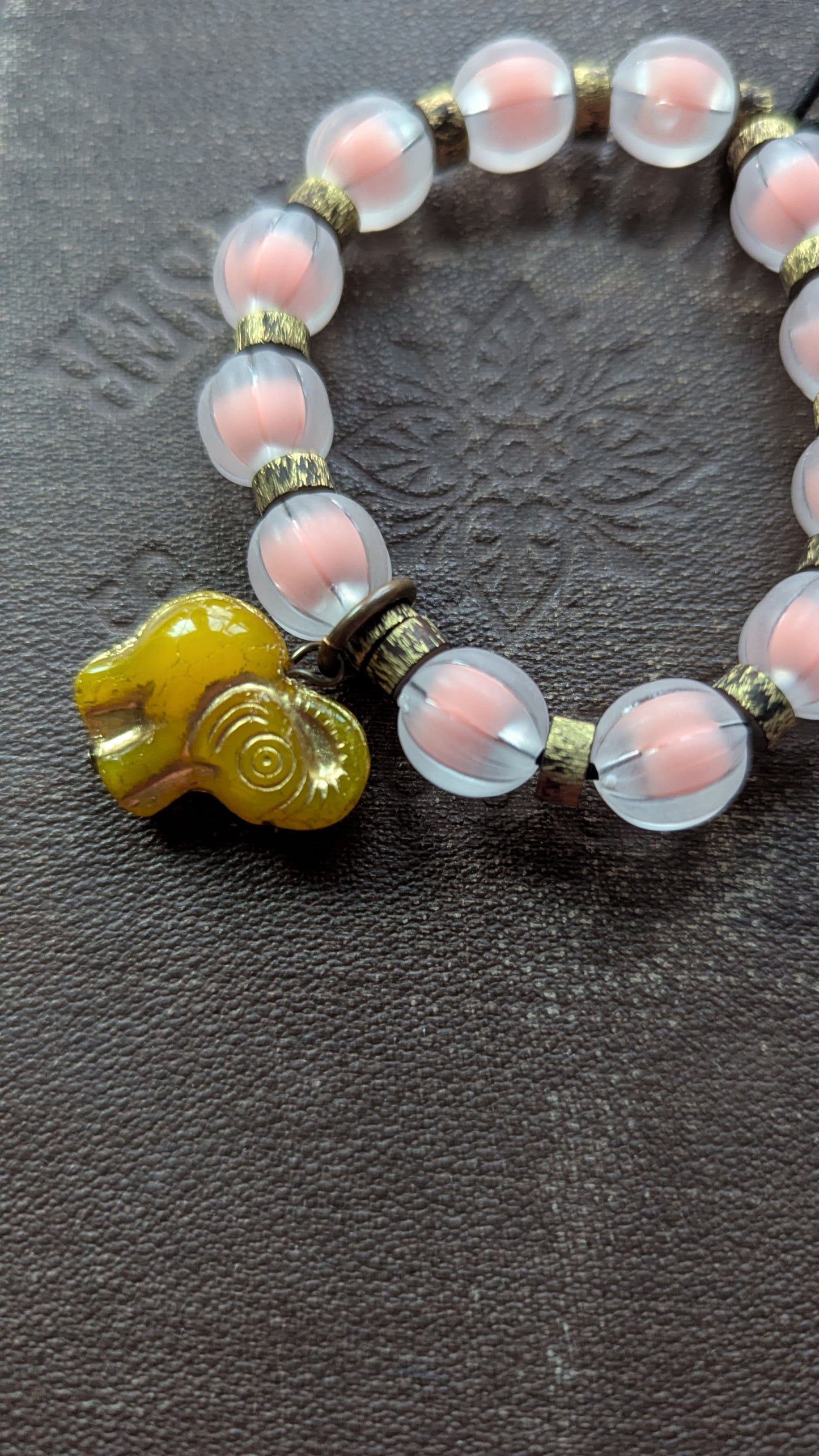 Elle E. Phant (pink)